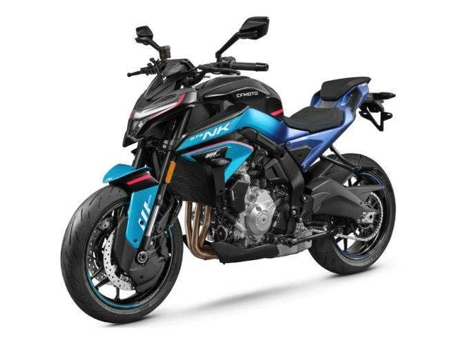 2027 CFMOTO, Import Kanada — Foto 1