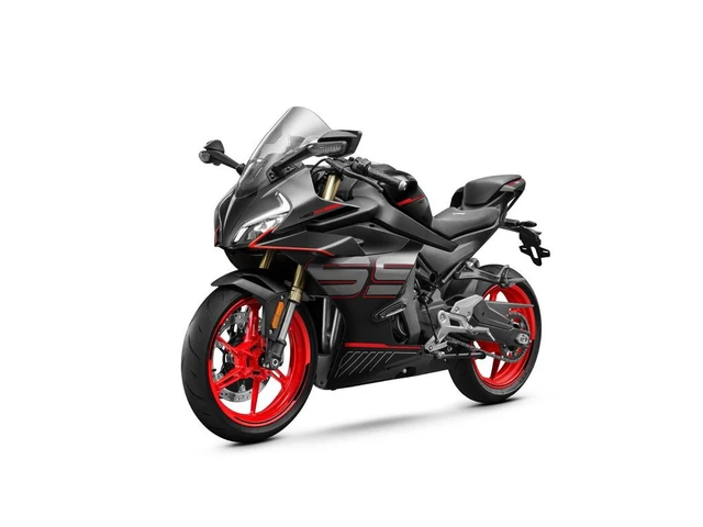 2026 CFMOTO, Import Kanada — Foto 1