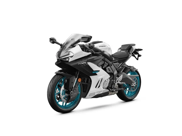 2026 CFMOTO, Import Kanada — Foto 1