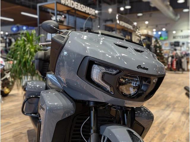 2023 Indian, 24.511 km, Import Kanada — Foto 3 z 5