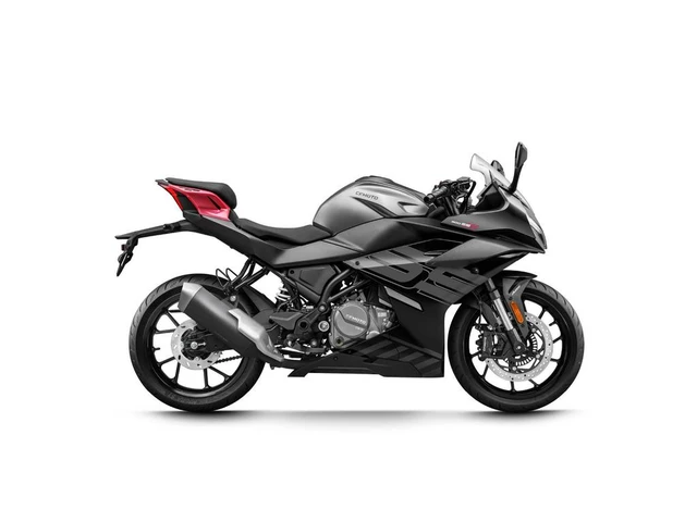 2026 CFMOTO, Import Kanada — Foto 2 z 2