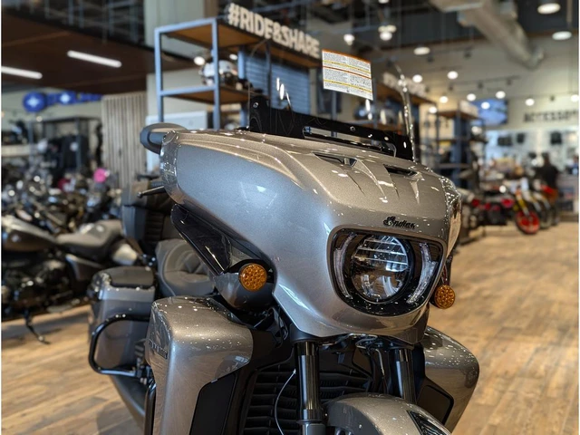 2026 Indian, 1 km, Import Kanada — Foto 3 z 5