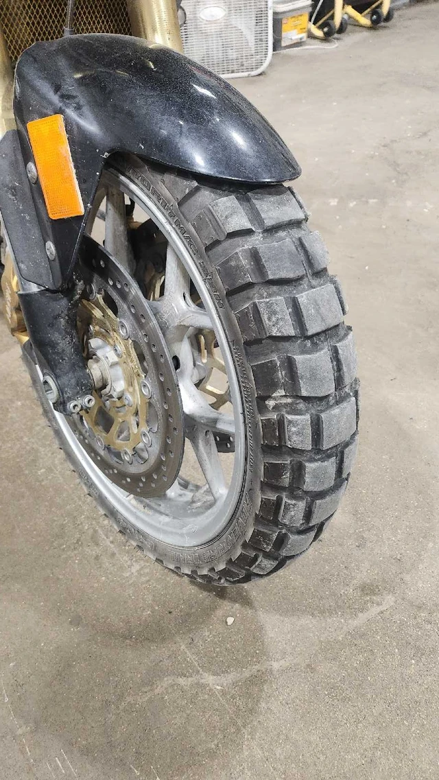2007 Triumph, 68.000 km, Import Kanada — Foto 3 z 3