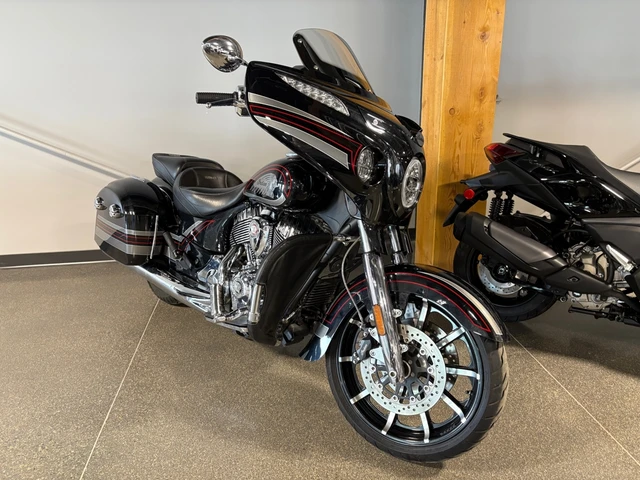 2018 Indian, 21.659 km, Import Kanada — Foto 2 z 5