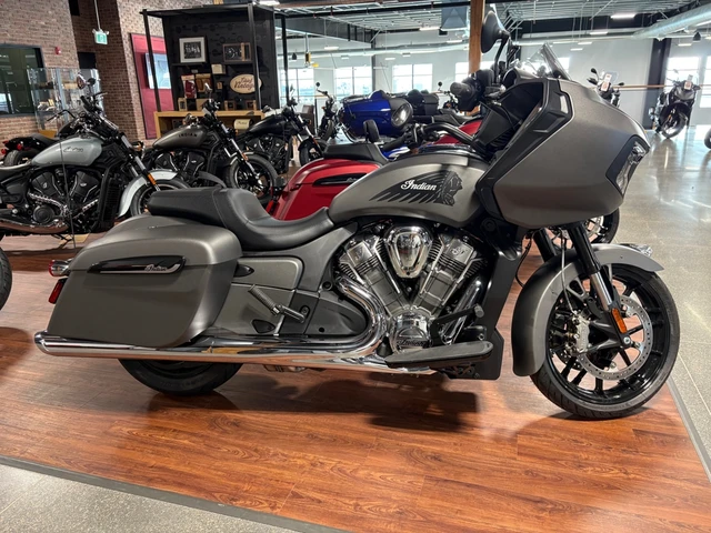 2024 Indian, Import Kanada — Foto 1
