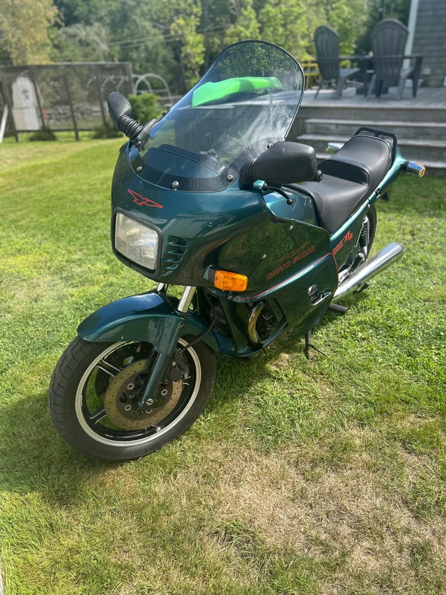 1993 Moto Guzzi, 46.000 km, Import Kanada — Foto 5 z 5