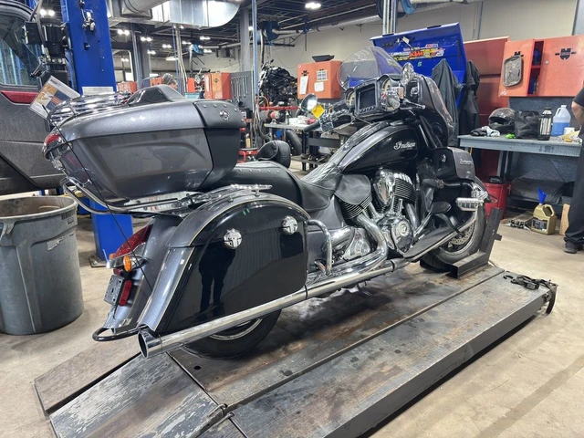 2017 Indian, grau, 65.676 km, Import Kanada — Foto 3 z 3