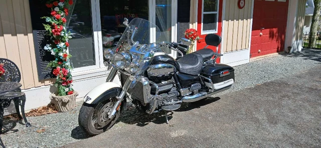 2012 Triumph, 50.000 km, Import Kanada — Foto 2 z 5