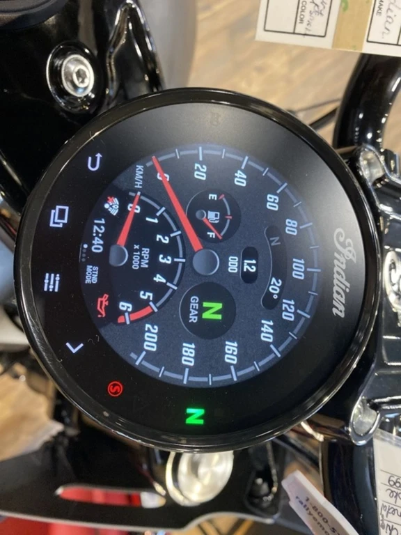 2026 Indian, 1 km, Import Kanada — Foto 5 z 5