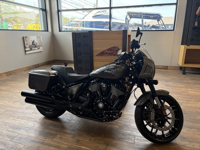2026 Indian, 1 km, Import Kanada — Foto 1