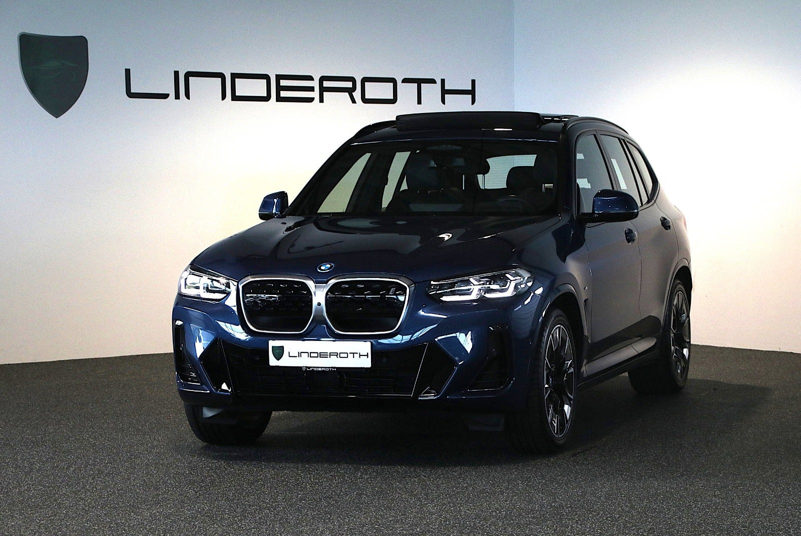 BMW iX3, Dänemark — Foto 1