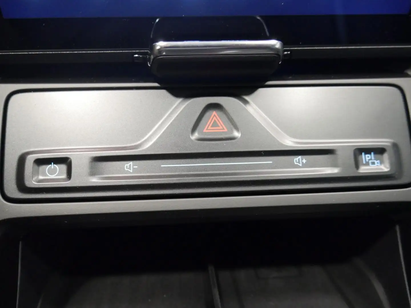 2026 Ford Capri, 12 km, Spanien — Foto 12 z 12