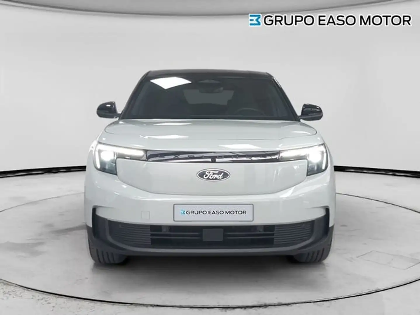 2026 Ford Explorer, 1 km, Spanien — Foto 8 z 12