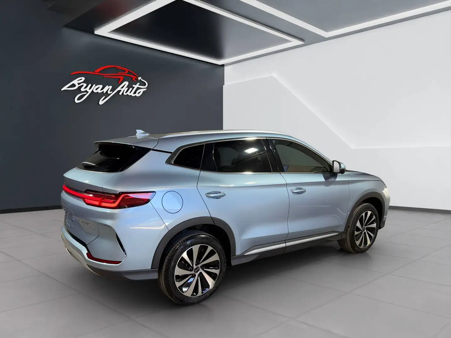 2026 BYD Seal U, 1 km, Italien — Foto 4 z 12