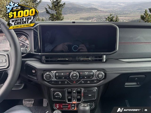 2027 Jeep Wrangler, 41, 0 km, Import Kanada — Foto 15 z 20