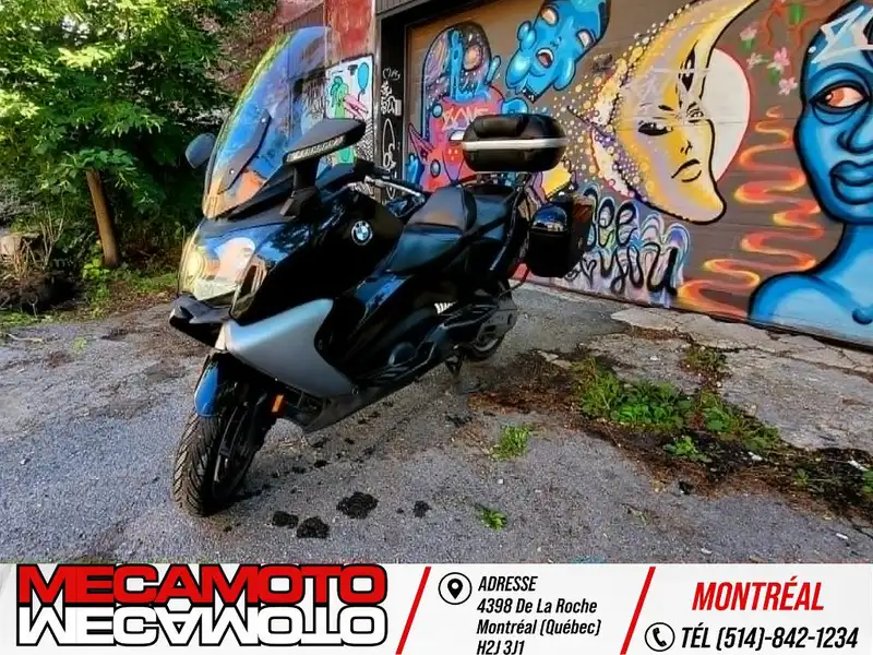 2015 BMW Unspecified, schwarz, 18.764 km, Import Kanada — Foto 1