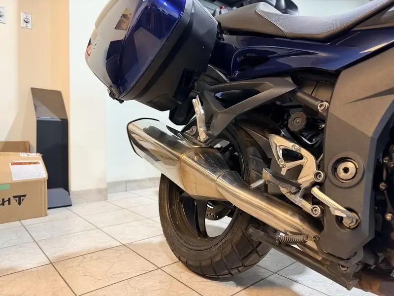 2011 Triumph Sprint, 58.418 km, Import Kanada — Foto 7 z 8
