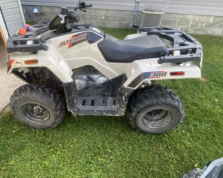 2023 Arctic Cat Unspecified, 0 km, Import Kanada — Foto 1