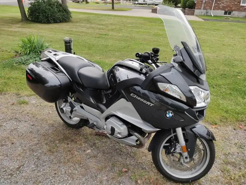 2011 BMW R 1200 RT, schwarz, 71.800 km, Import Kanada — Foto 3 z 12