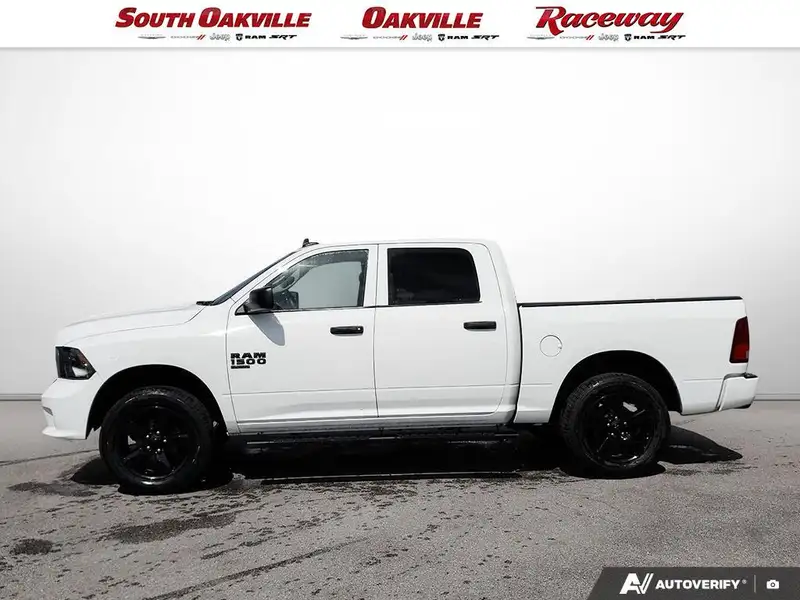 2023 RAM 1500 Classic, weiß, 55.100 km, Import Kanada — Foto 3 z 12