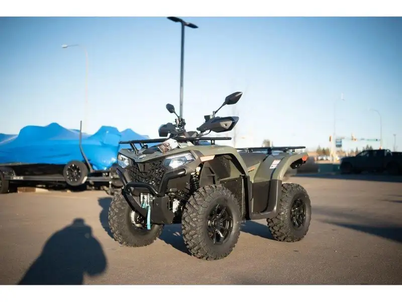 2026 CFMOTO Unspecified, Import Kanada — Foto 1