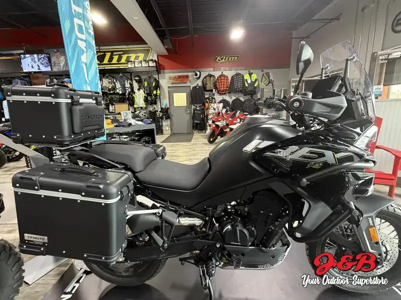 2026 CFMOTO IBEX 800, 0 km, Import Kanada — Foto 9 z 12