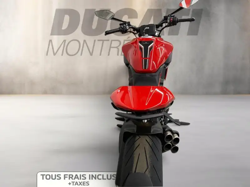 2024 Ducati Diavel V4, Import Kanada — Foto 2 z 7