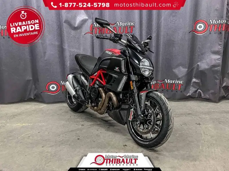 2012 Ducati Diavel, 27.183 km, Import Kanada — Foto 1