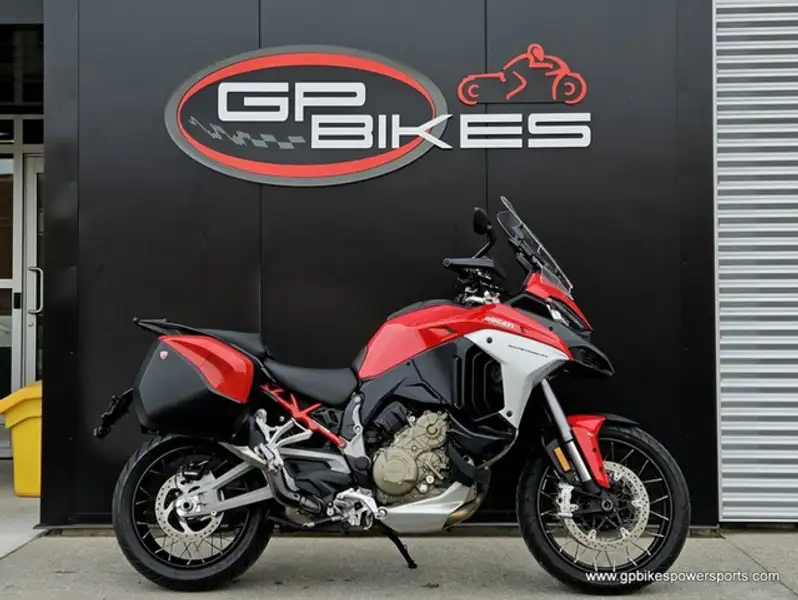 2024 Ducati Unspecified, rot, 0 km, Import Kanada — Foto 2 z 12