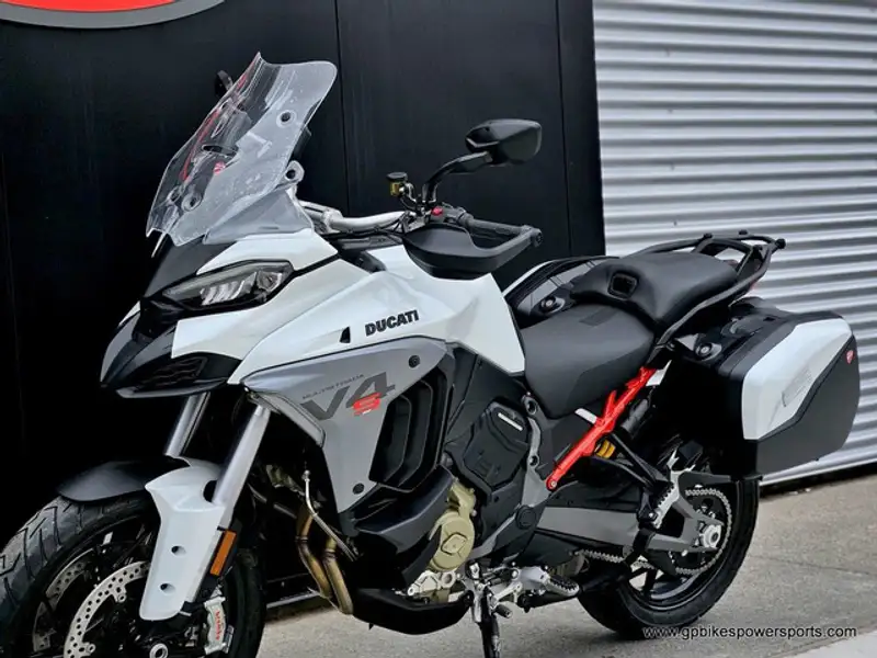 2026 Ducati Multistrada V4 S, weiß, 0 km, Import Kanada — Foto 12 z 12