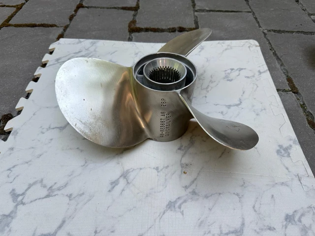 MerCruiser Bravo 3 Stainless Prop sada – A6 26P – Mint Condition, Import Kanada — Foto 1