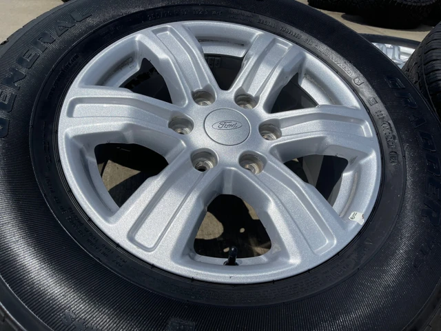 2019–2026 Ford Ranger 17” Silver Rims & Hankook Dynapro Tires, silber, Import Kanada — Foto 2 z 5