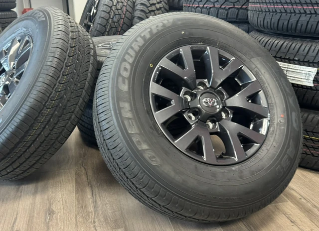 1996–2024 4Runner/Tacoma 16” OE Rims & Toyo Open Country Tires, Import Kanada — Foto 1 | AMECAR 1996–2024 4Runner/Tacoma 16” OE Rims & Toyo Open Country Tires, Import Kanada — Foto 1