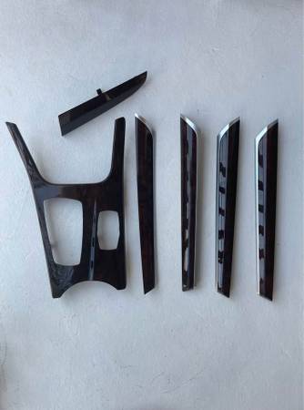 BMW X4 (F26) OE Parts – Wood Trim, Kidney Grilles, Mirror Caps, Import USA — Foto 1