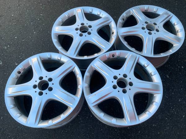 sada OE Mercedes Benz 19X8" ET67 rims good cond ML /R Class, Import Kanada — Foto 2 z 5