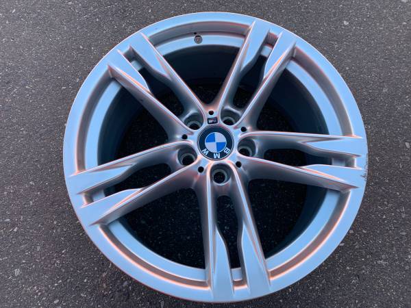 1 X single Genuine OE BMW F12 zadní 20X9" style 373 rim, Import Kanada — Foto 1
