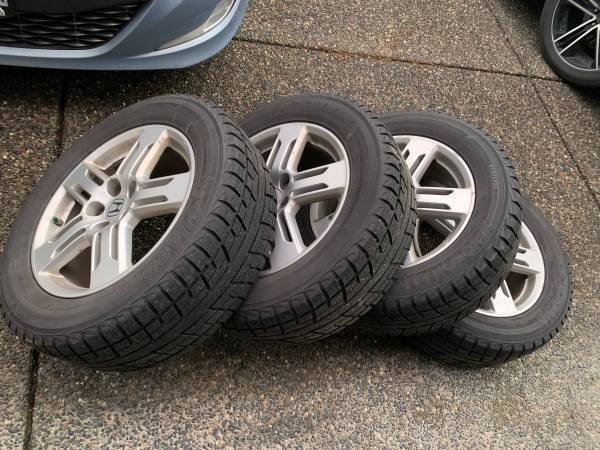 sada OE 18" HONDA ODYSSEY Yokohama Ice Guard winter PKGE, Import Kanada — Foto 1