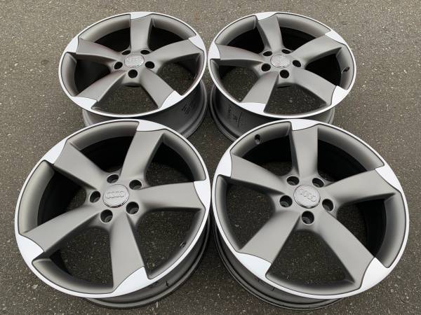 sada 21x9" Genuine Audi Q7 4L0601025CE ET60 5x130 rims as nový, Import Kanada — Foto 1