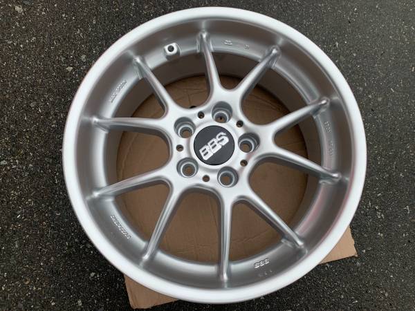 A RARE pár(2) of Genuine BBS RK011 18X8.5 ET38 Rims as nový, Import Kanada — Foto 1