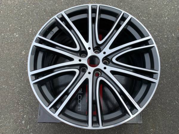 1 X Genuine 20x8 ET30 G30 G31 BMW individual style 759 přední Rim, Import Kanada — Foto 1
