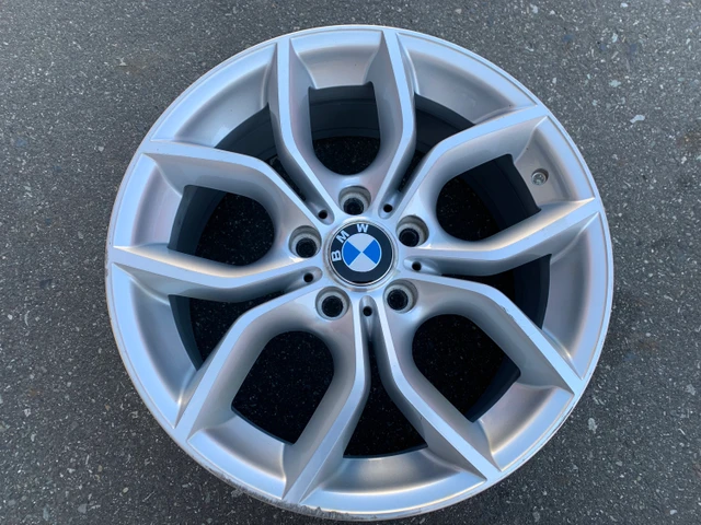 1 x single OE BMW X3 18X8 F25 style 308 rim in good použitý cond, Import Kanada — Foto 1