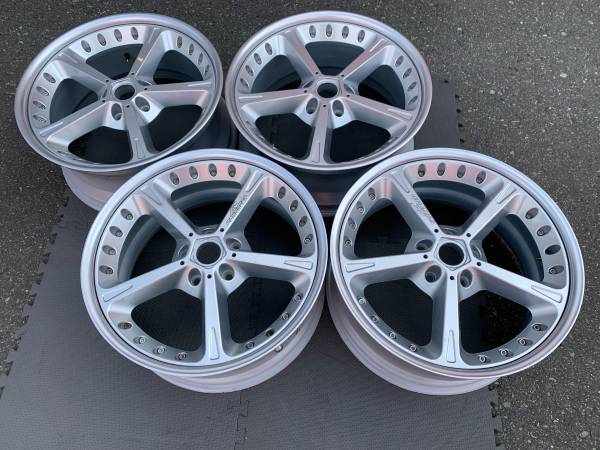RARE - sada Genuine 20" BMW AC SCHNITZER TYPE 4 rims exc cond, Import Kanada — Foto 1