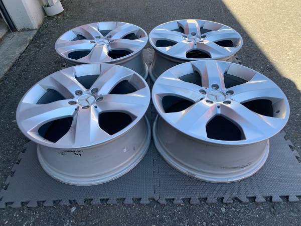 sada Mercedes Benz 19X8" rims in exc cond for ML and R class, Import Kanada — Foto 2 z 5