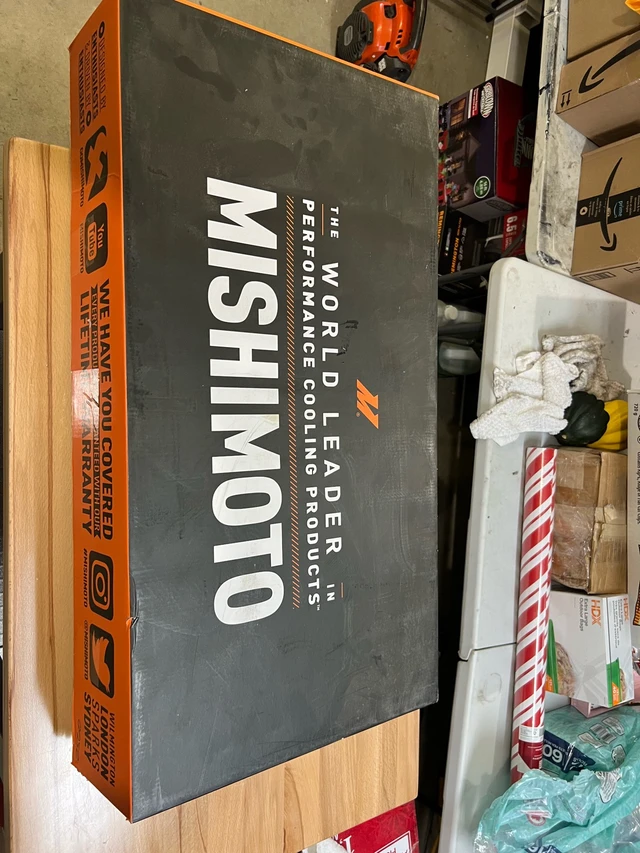 Mishimoto chladič Silicone Hose Kit for 6.2L Ford, Import Kanada — Foto 1