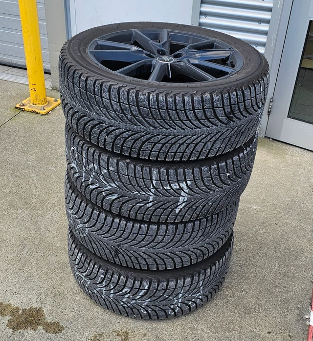 Audi Tires and Rims, Import Kanada — Foto 1