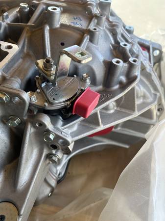 BNIB Toyota 2GR-FE AWD převodovka U660F (30500-0E080), Import USA — Foto 7 z 10