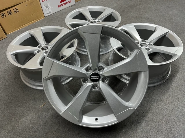 20" Audi S5 OE Wheels by BBS - 5x112 - Satin Silver, silber, Import Kanada — Foto 1