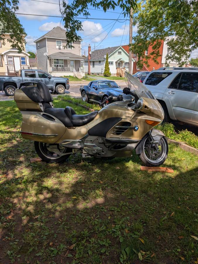 2005 BMW, Import Kanada — Foto 2 z 4