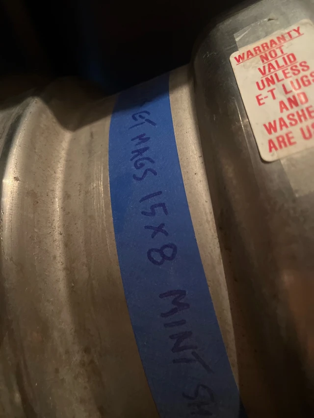 mag wheels, Import Kanada — Foto 3 z 4