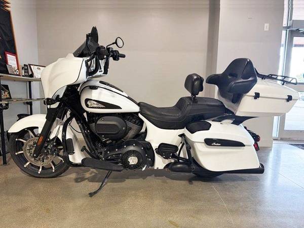 2019 Indian, Import Kanada — Foto 4 z 12